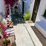 Babatseratsi Skyrian 1 3* 스키로스