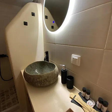 Aparthotel Babatseratsi Skyrian 1 3*