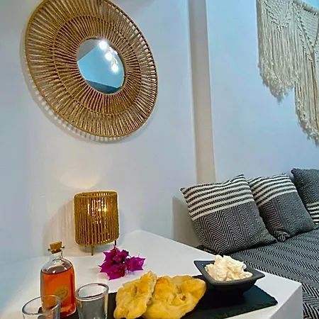 Babatseratsi Skyrian 1 Skyros
