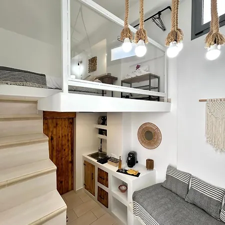 Babatseratsi Skyrian 1 Skyros