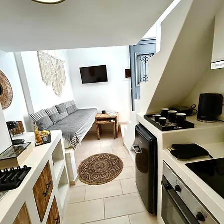 Babatseratsi Skyrian 1