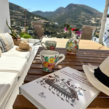 Babatseratsi Skyrian 1 Skyros