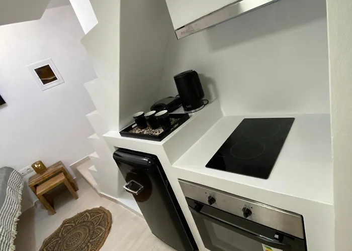 Babatseratsi Skyrian 1 3*