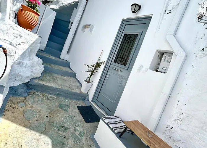 Appart hôtel Babatseratsi Skyrian 1