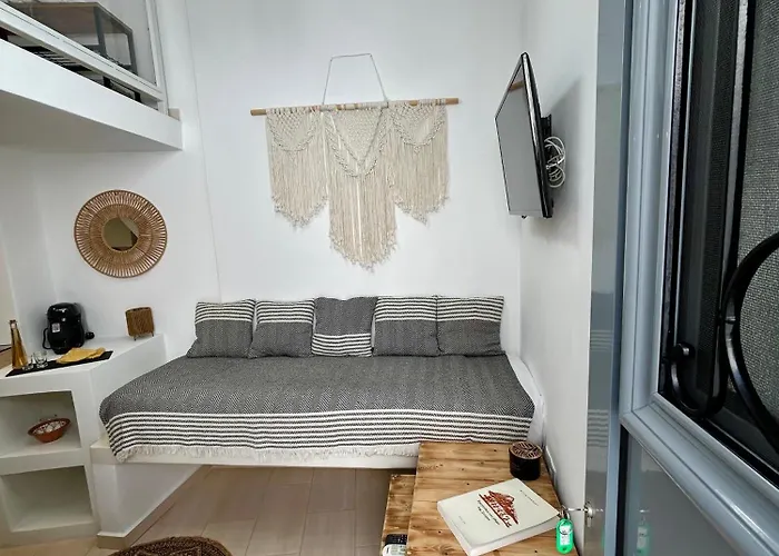 Appart hôtel Babatseratsi Skyrian 1