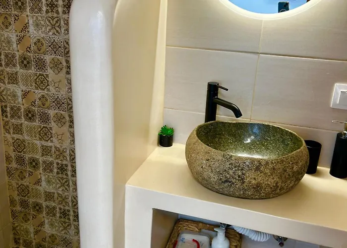 Babatseratsi Skyrian 1 Appart hôtel