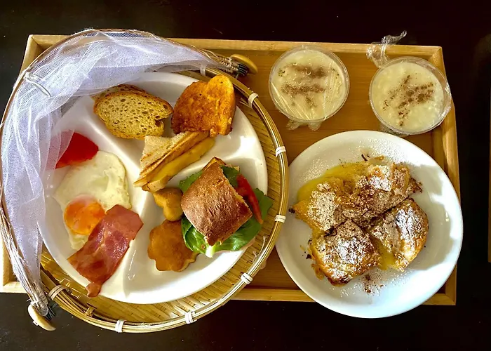 Babatseratsi Skyrian 1 3* Skyros